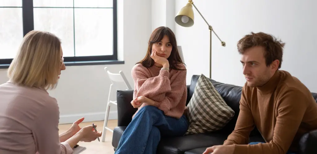 Pareja en sesion psicológica